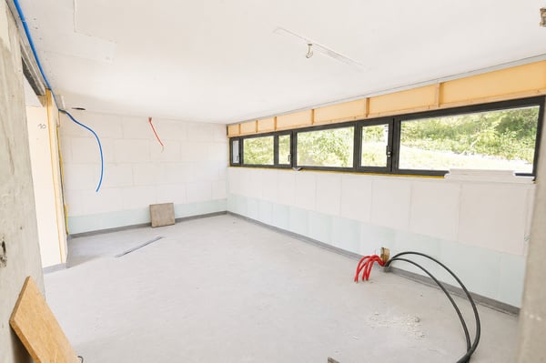 VILLA 4.5 PCES AVEC APPT. 2.5 PCES EN RÉNOVATION | VENTHÔNE 8
