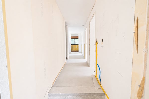VILLA 4.5 PCES AVEC APPT. 2.5 PCES EN RÉNOVATION | VENTHÔNE 4