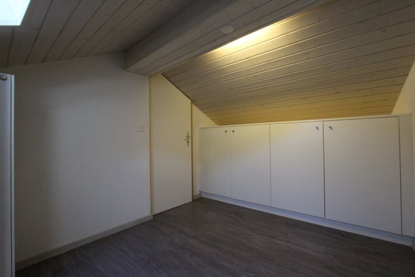 CHARMANTE MAISON DE 2.5 PIÈCES À LOUER 7