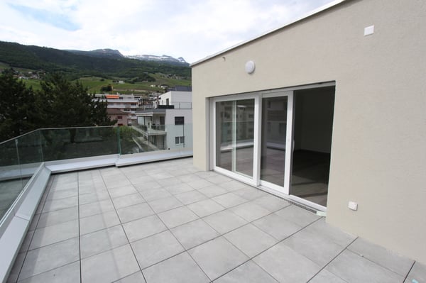 ATTIQUE DE 2.5PIÈCES AVEC TERRASSE DE 40M2 8
