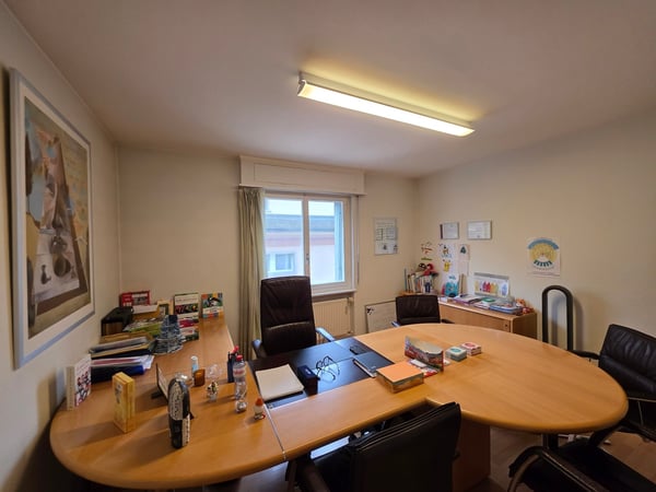 BUREAU À SOUS-LOUER AU CENTRE VILLE DE SIERRE 2