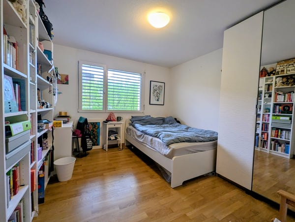 Magnifique appartement de 6 pièces de 169 m² dans un quartier résidentiel recherché de Colombier 7