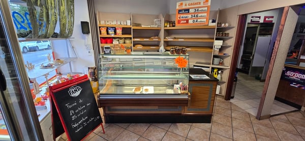 Vendre | Fonds de Commerce Café Bar avec Petite Restauration 4