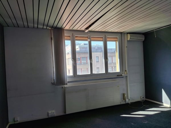 CAROUGE (Rondeau) - Espace de Bureaux ?160 m² 2e étage SANS ASCENSEUR 12