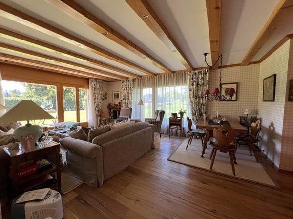 Bel appartement de 2 pièces au rez-pelouse 1