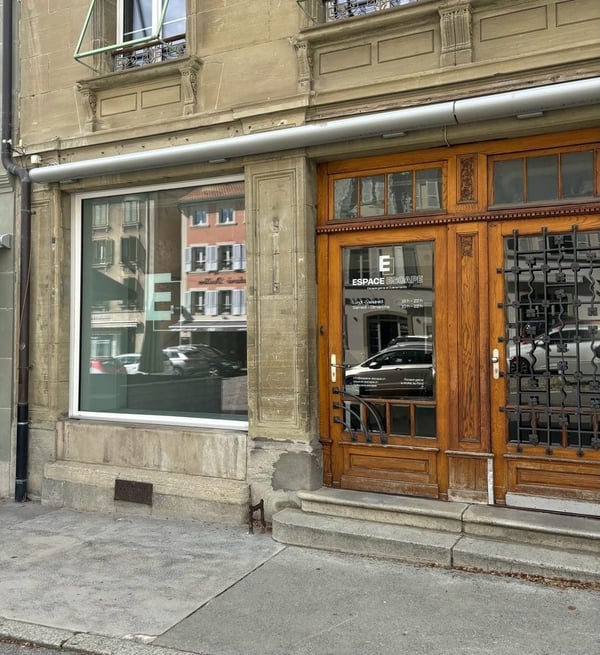 Commerce de 180m2 en plein centre-ville 1