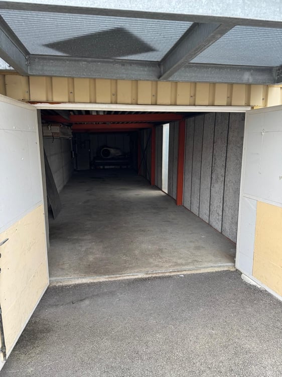 A louer local de 240 m2 3