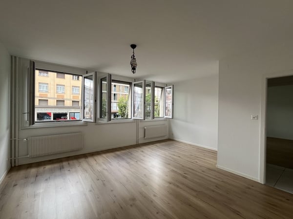 Local commercial à louer idéal pour bureaux ou cabinet 3