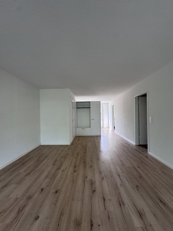 4.5 Zimmerwohnung per sofort in Orpund zu mieten ! 5