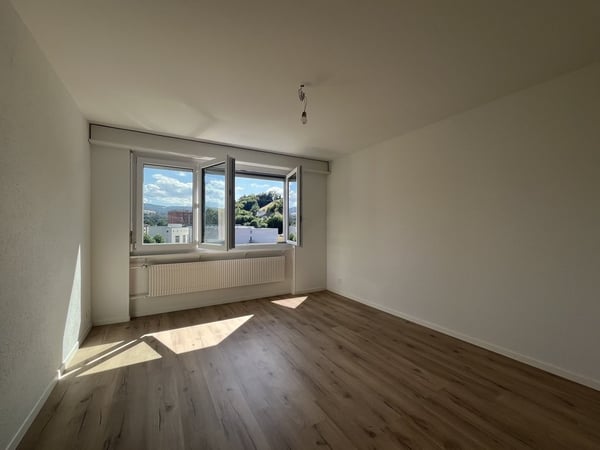 Appartement entièrement rénové de 3.5pcs à louer à Porrentruy 3
