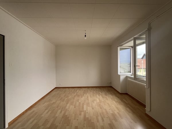 Appartement de 3.5pcs à louer à Courtedoux 2
