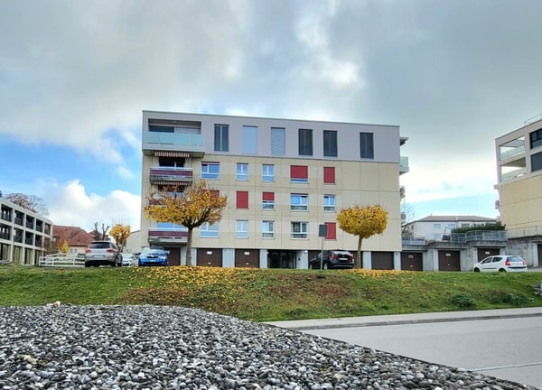 Appartement (2.5 pces + bureau) à deux pas du centre-ville de Romont 1