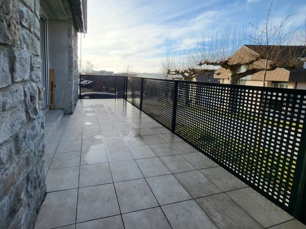 Studio au rez inférieur avec terrasse à Romont 4