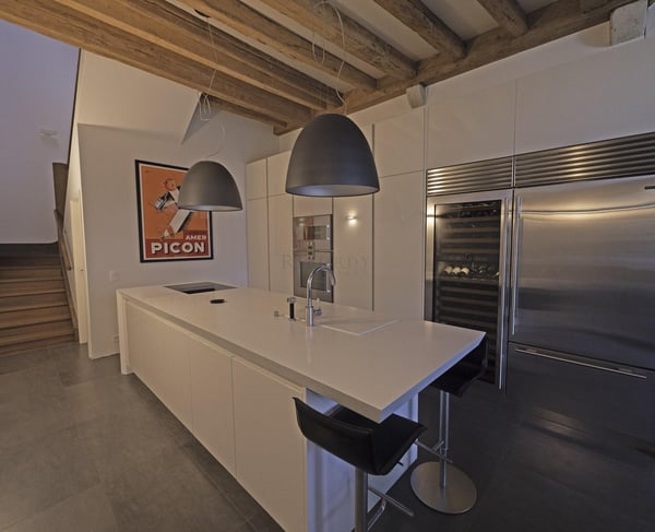 Maison de village transformée avec luxe et raffinement, avec garage 5