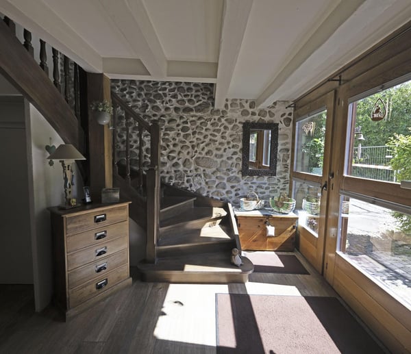 Maison bourrée de charme et de cachet à Certoux 2