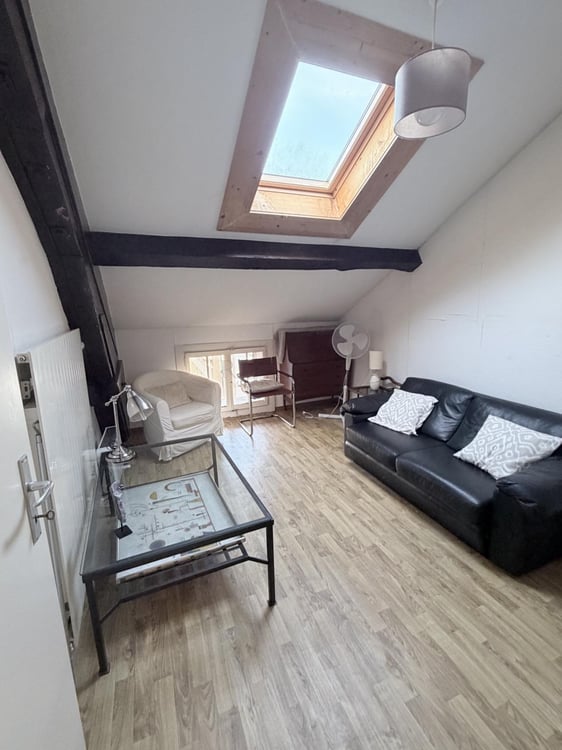 Appartement de 1.0 pièces meublé dans immeuble d'époque ! 4