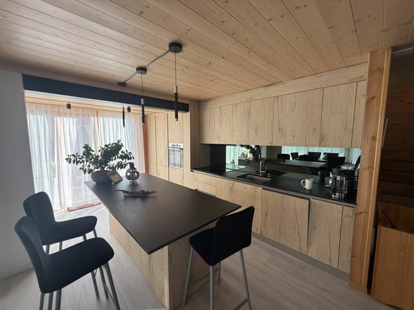 Beau chalet 4.5 pièces 6