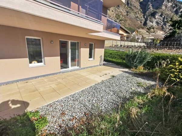 Appartement 2.5 pièces avec jardin dans immeuble résidentiel 9