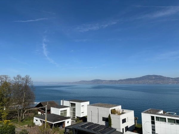 Appartement 2.5 pièces, balcon vue lac 1