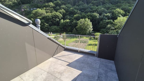 Immeuble de 3 appartements (2 appartements de 2 pièces et 1 appartement de 4.5 pièces duplex) 15