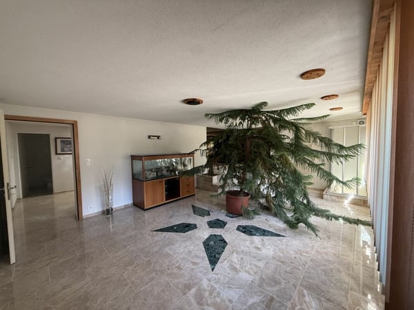 Spacieuse villa d'architecte sur grand terrain de 2'857 m2 13
