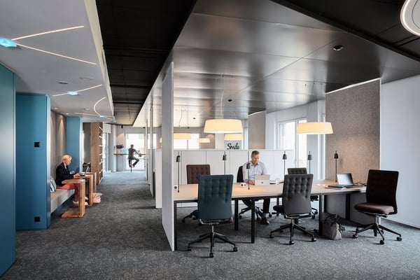 Flexible Bürolösungen mit Firmensitz: Einzelbüro, Coworking-Arbeitsplatz, Meetingräume 1