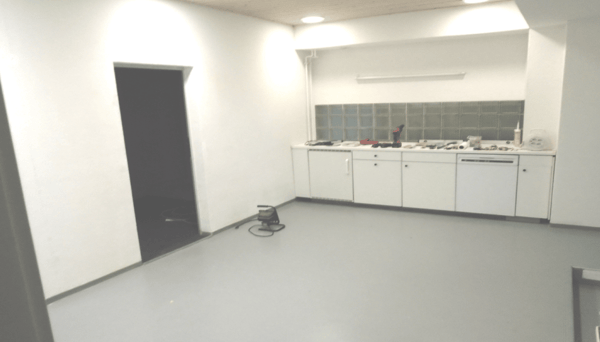 Helle 150 m2 Räume in Fabrikgebäude 1. OG mit Lift, Wohnen / Homeoffice / Atelier / für WG usw. 3