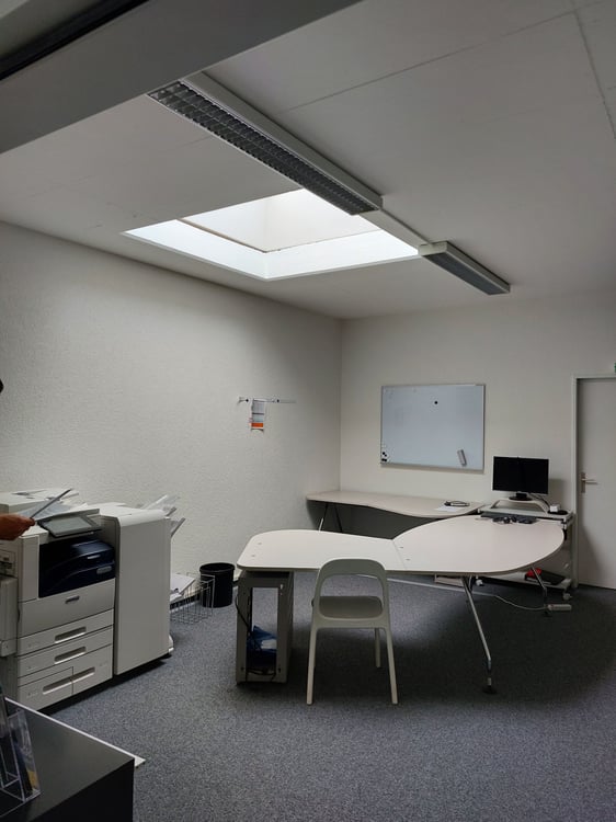 280 m2 Bürofläche und ca. 120 m2 Werkstatt/Lager 4