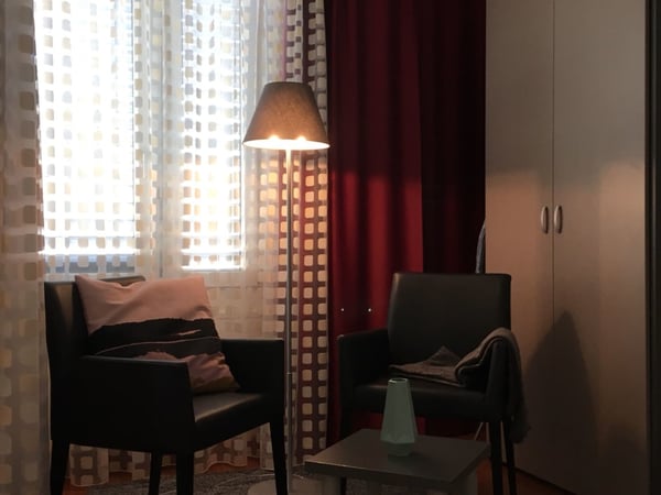 Modernes Apartmenthaus Nähe Syngenta und Roche / Modern block of flats near Syngenta and Roche 4