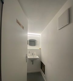 Vermietung Gewerbefläche Büro- und Geschäftshaus 