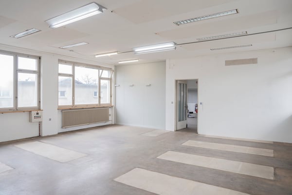 Flexibel unterteilbare Flächen für Gewerbe / Industrie / Ateliers / Werkstätte ab 50m2 1