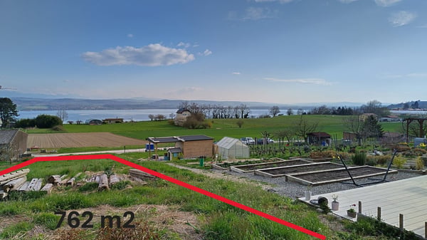 *NEU* Haus (FR, Lugnorre) Baugenehmigung in Bearbeitung, Grundstück 762 m2, Blick auf den Murtensee 3