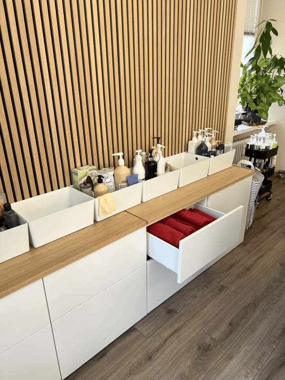 Coiffeur Stuhlmiete / Nagelplaz in Salon im herzen vom Basel 8