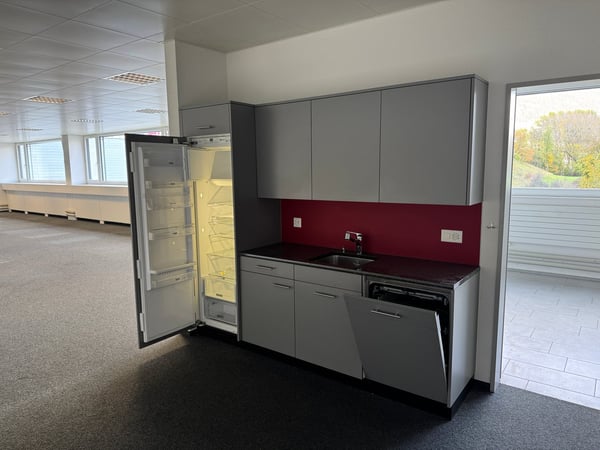 Büro an bester Lage in Chur-West (optional mit Industrie- / Gewerberäumen und/oder Lagerfläche) 3