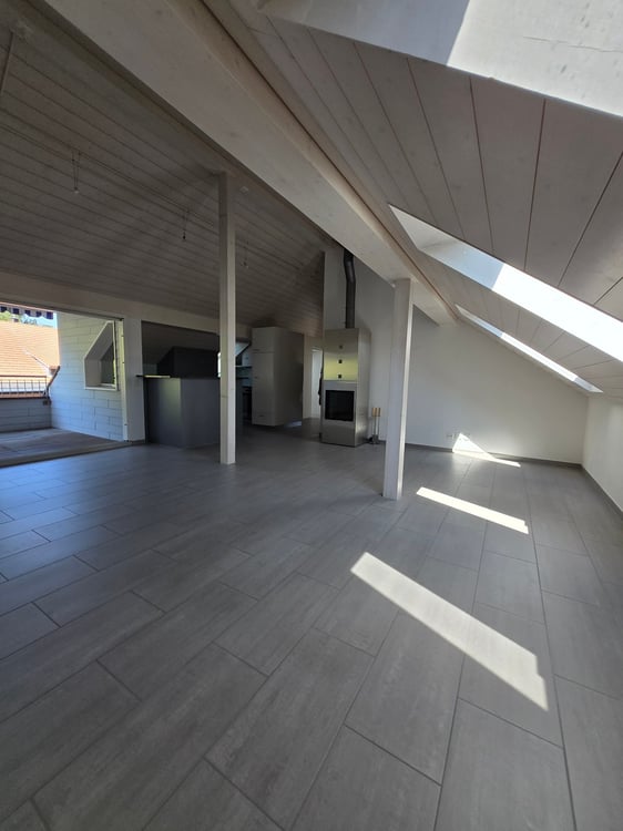 Wunderschöne Dachwohnung in ruhiger Lage in Belp zu vermieten 2