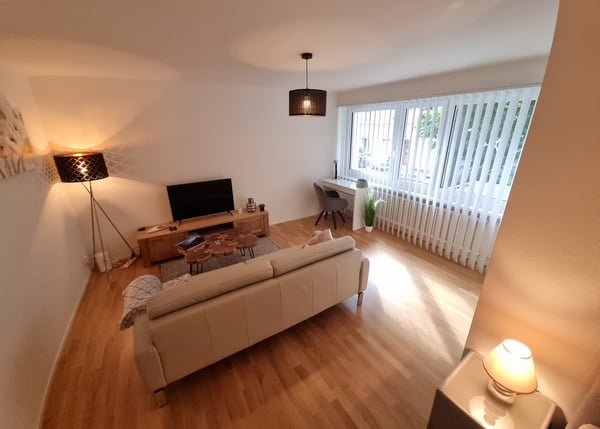 Möbliertes 2.5 Zimmer Wohnung 5