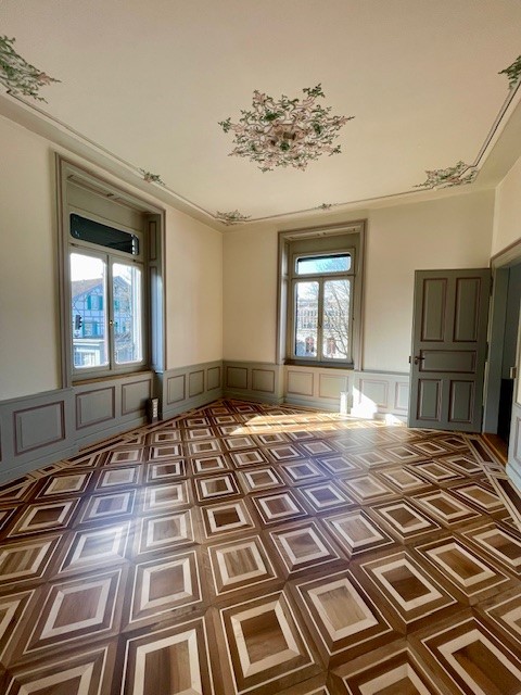 Repräsentative, historische Villa mit vollausgebauten Büroflächen 9