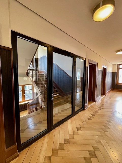 Repräsentative, historische Villa mit vollausgebauten Büroflächen 11