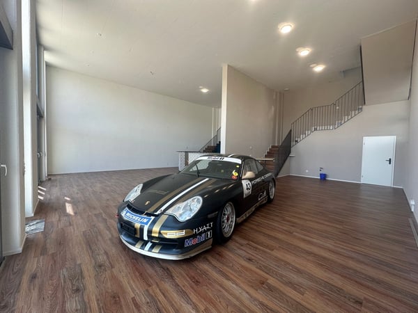 Zu Vermieten an Top Lage Büro-/Verkaufs-/Gewerbefläche 5