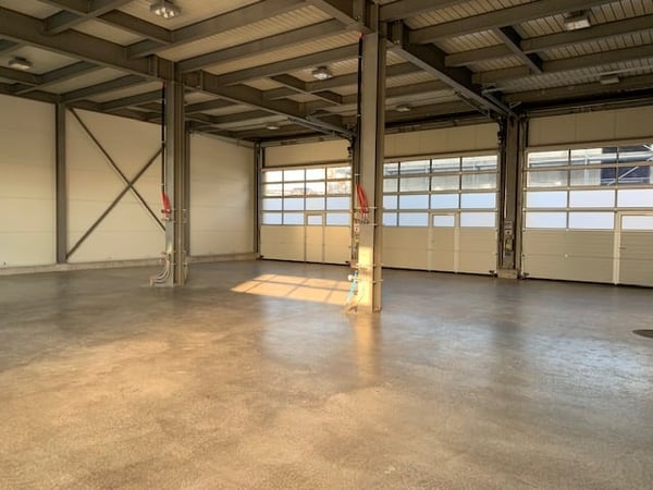 Modulare Boxen & Gewerbeeinheiten / Industrie in Oftringen 8