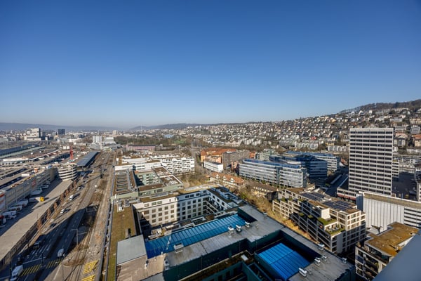 Exklusive 1.5-Zimmer-Wohnung mit atemberaubendem Stadtblick im Zürcher Trendquartier 8