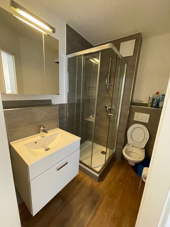 Möblierte Wohnung 2 Fussminuten vom Stücki Einkaufszentrum Basel 2