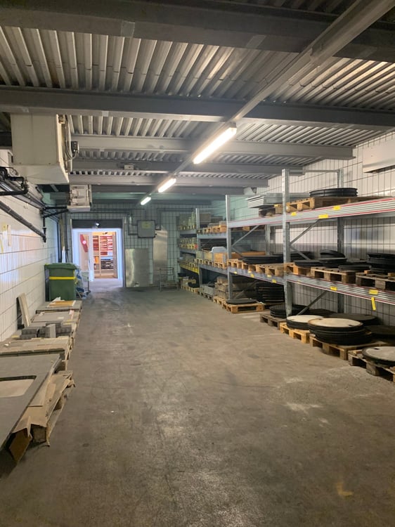 Viel Platz für Ihre Ideen – vielseitige Lagerräume/Hobbyräume/Büros in Schaffhausen zu vermieten! 5