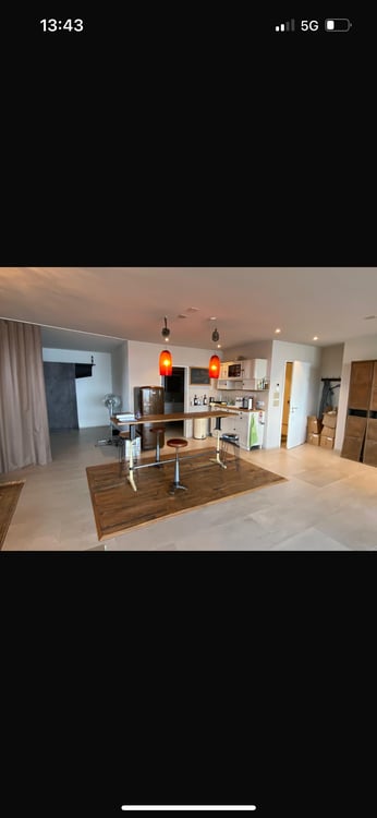 Modernes, vollständig eingerichtetes Büro in Altendorf – sofort bezugsbereit 3