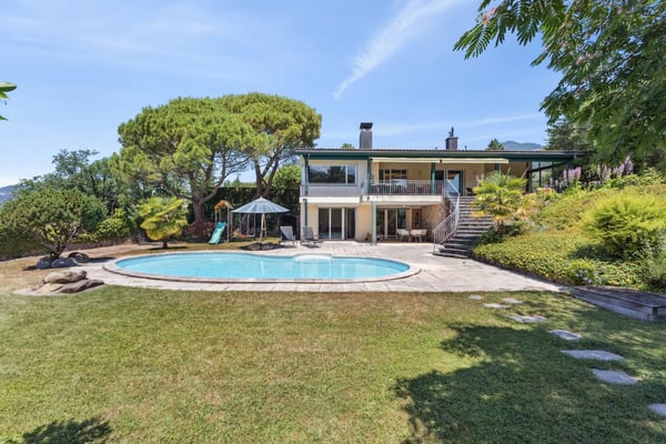 Magnifique villa avec vue panoramique à Montreux 1