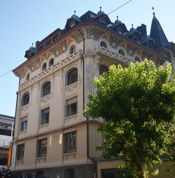 Bureaux prestigieux de 2 pièces dans un bâtiment historique à Lausanne 1