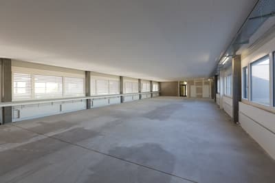 Einzigartige Büroräumlichkeiten in Suhr – 550 m² Gestaltungsfreiheit mit Top-Aussicht! 5