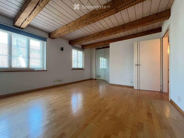 Exklusive 4.5 Zi Maisonettewohnung - Understatement vom Feinsten 5