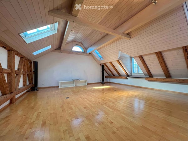 Exklusive 4.5 Zi Maisonettewohnung - Understatement vom Feinsten 10