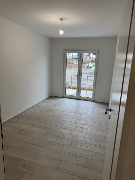Moderne 1.5-Zimmer-Neubau-Wohnung in ruhiger Lage in Hallau 11
